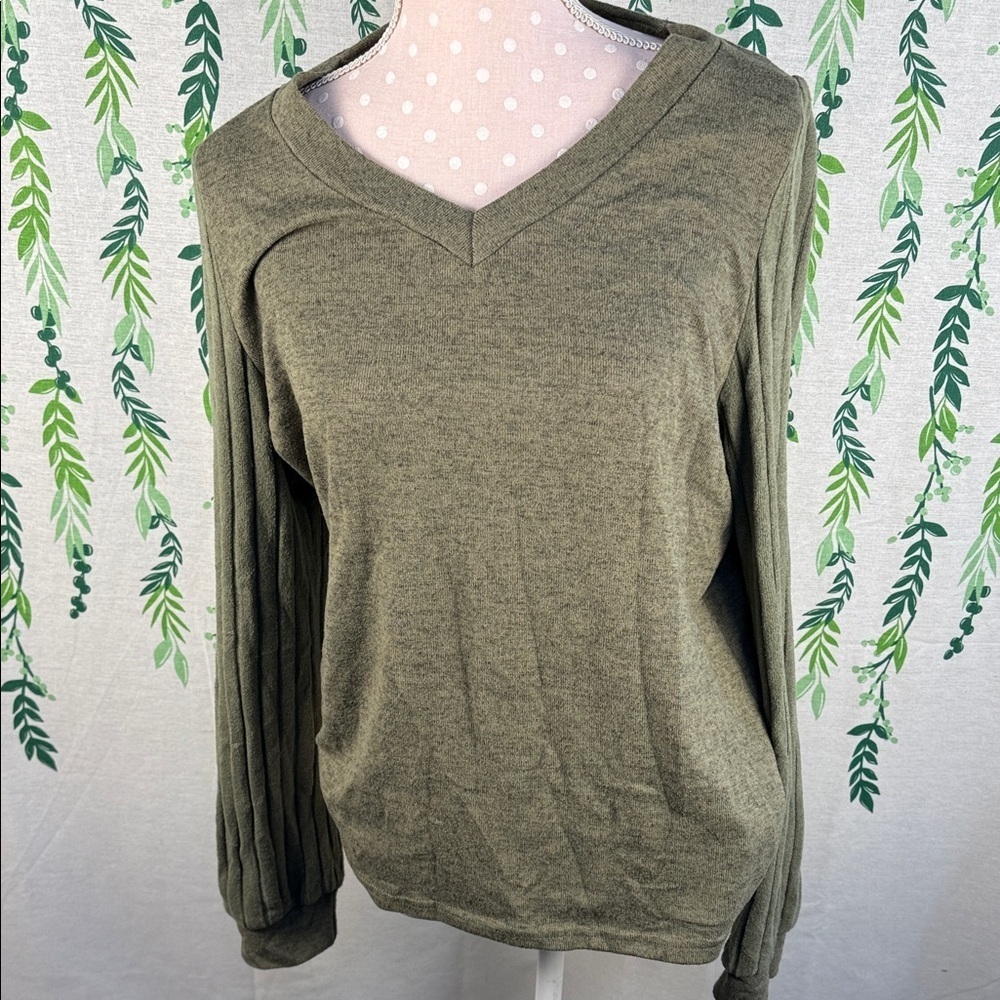 Olive Green V-Neck Sweater D3